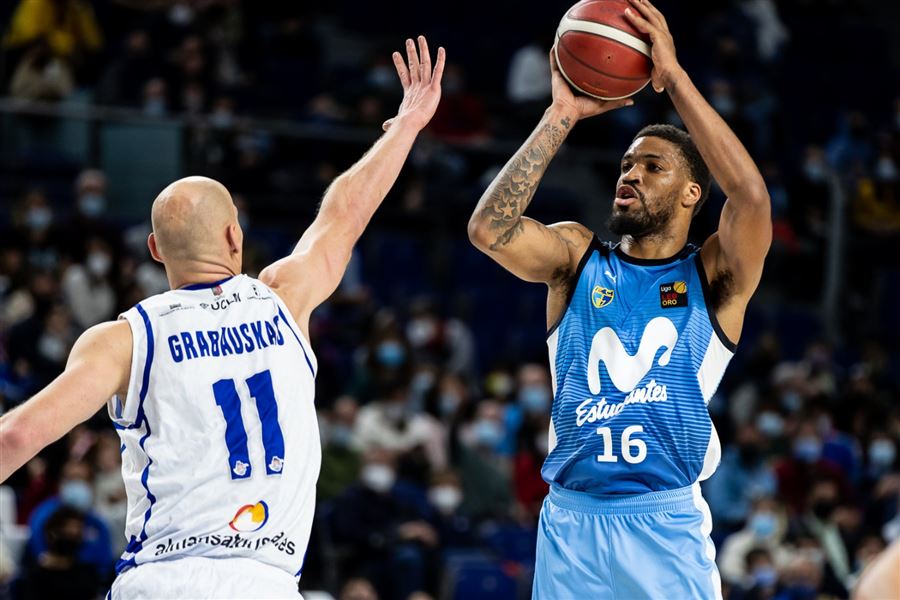 Darell Poirier — Movistar Estudiantes — photo 3/9